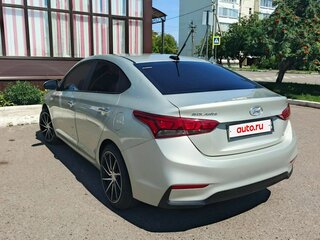 2019 Hyundai Solaris II, бежевый, 1300000 рублей, вид 3