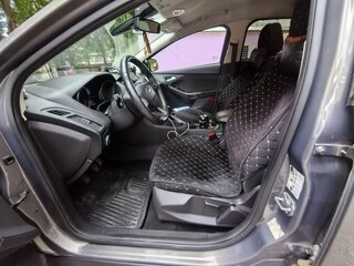 2017 Ford Focus III Рестайлинг, серый, 950000 рублей, вид 4