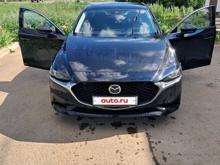 2022 Mazda 3 IV (BP), чёрный, 3680000 рублей, вид 4