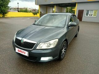 2011 Skoda Octavia II (A5) Рестайлинг, серый, 720000 рублей, вид 2