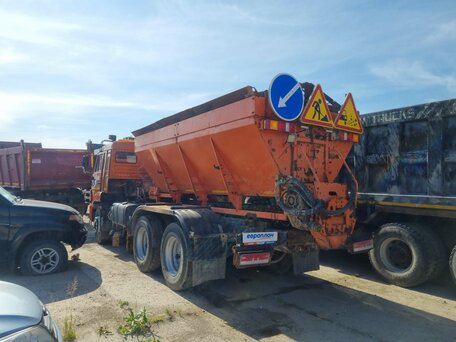 2023 КамАЗ 65115, оранжевый, 6249000 рублей, вид 4