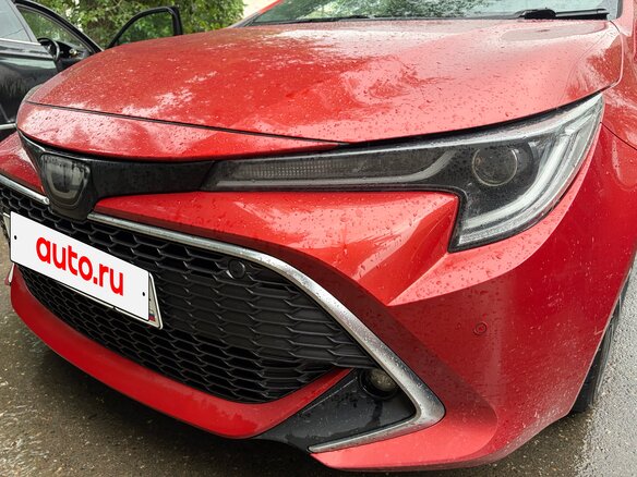 2018 Toyota Corolla XII (E210), красный - вид 17