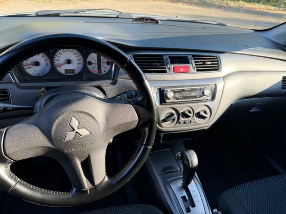 2007 Mitsubishi Lancer IX Рестайлинг, серебристый, 690000 рублей - вид 9