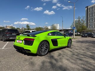 2016 Audi R8 V10 plus II (4S), зелёный, 9999999 рублей, вид 5
