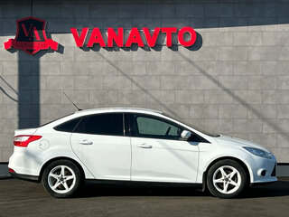 2012 Ford Focus III, белый, 699000 рублей, вид 4