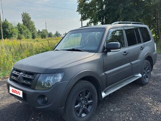 2011 Mitsubishi Pajero IV Рестайлинг 1, чёрный, 1800000 рублей, вид 1