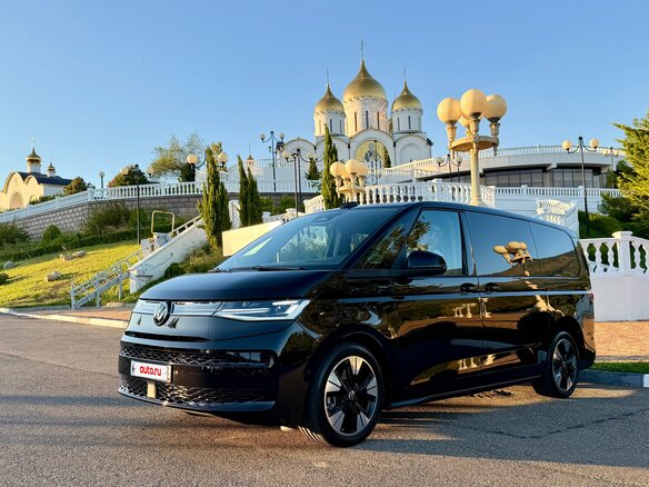 2025 Volkswagen Multivan Long T7, чёрный