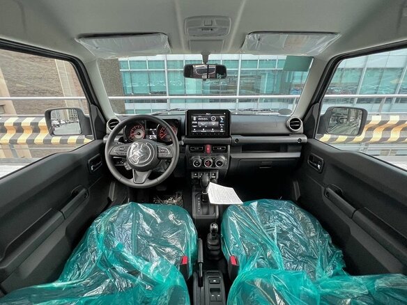 2026 Suzuki Jimny IV, зелёный - вид 11
