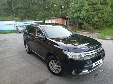 2014 Mitsubishi Outlander III, чёрный, 1310000 рублей, вид 1