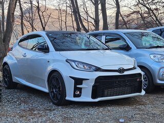 2020 Toyota Yaris IV, белый, 2799999 рублей, вид 5