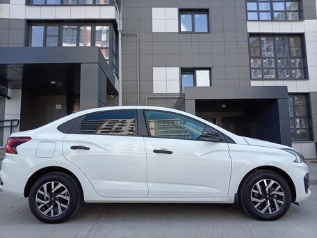 2025 Lada (ВАЗ) Iskra, белый, 1150000 рублей, вид 2
