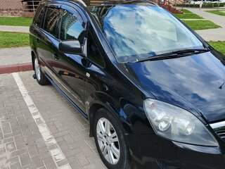 2012 Opel Zafira B Рестайлинг, чёрный, 720000 рублей, вид 4