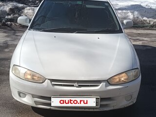 2000 Mitsubishi Mirage V, белый, 210000 рублей, вид 3