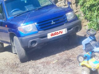 1999 Mitsubishi Pajero iO, серый, 300000 рублей, вид 1