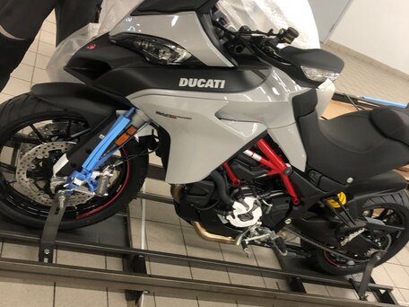 2020 Ducati Multistrada 950, серый, 1600000 рублей, вид 4