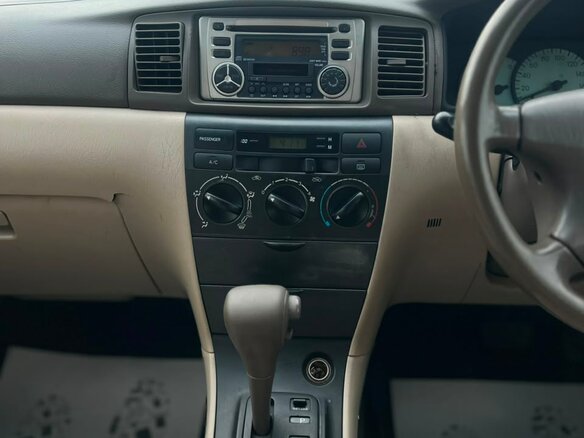 2001 Toyota Corolla Fielder IX (E120, E130), серебристый - вид 19