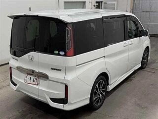 2020 Honda Stepwgn Spada V Рестайлинг, белый, 2350000 рублей, вид 3