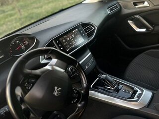 2019 Peugeot 308 II Рестайлинг, серый, 1380000 рублей, вид 5