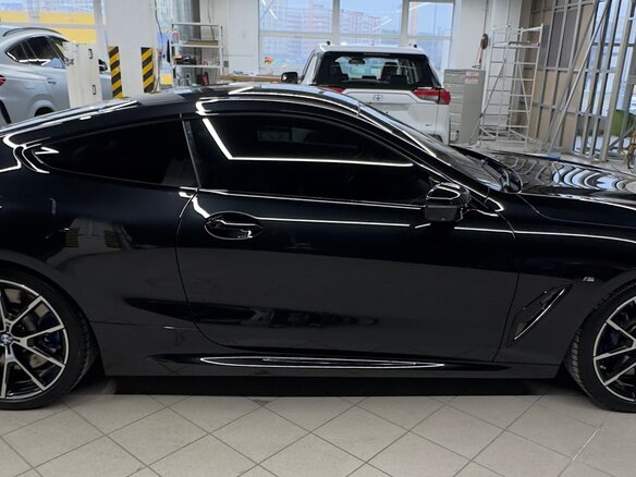2019 BMW 8 серии 840d xDrive II (G14/G15/G16), чёрный, 7500000 рублей - вид 2