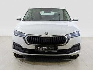 2021 Skoda Octavia IV (A8), белый, 2355000 рублей, вид 2