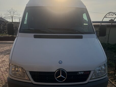 2017 Mercedes-Benz Sprinter Classic, белый, 2400000 рублей, вид 2