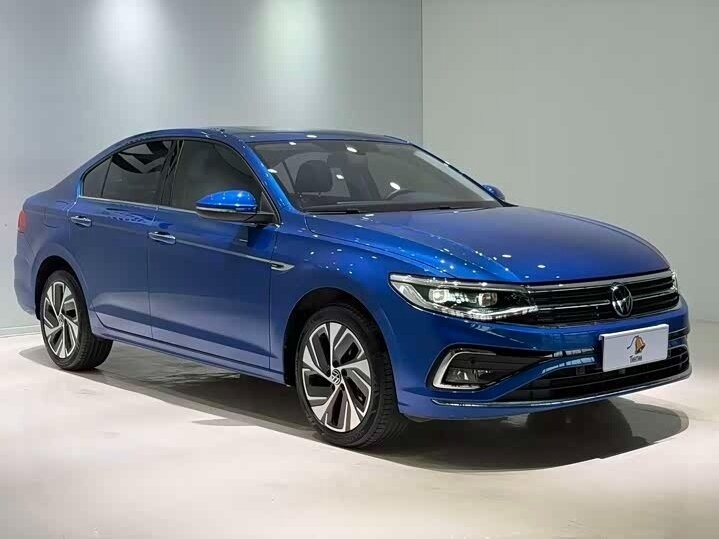 Открыть фотографии: Volkswagen Bora IV (China Market) Рестайлинг