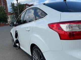 2012 Ford Focus III, белый, 900000 рублей, вид 4