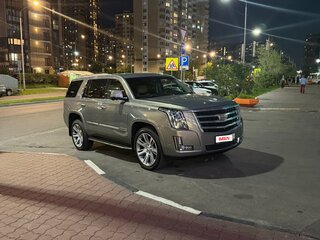 2018 Cadillac Escalade IV, бежевый, 4140000 рублей, вид 1