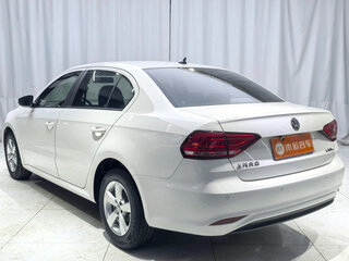 2023 Volkswagen Lavida III Рестайлинг, белый, 1054007 рублей, вид 3