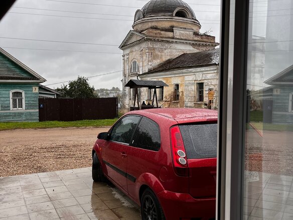 2007 Ford Fiesta Mk5, красный, 470000 рублей - вид 10