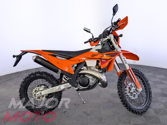 2026 KTM 300 EXC, оранжевый, 1299000 рублей