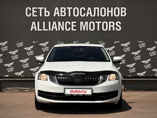 2017 Skoda Octavia III (A7) Рестайлинг, белый, 789000 рублей, вид 2