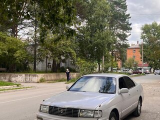1991 Toyota Crown IX (S140), белый, 400000 рублей, вид 2