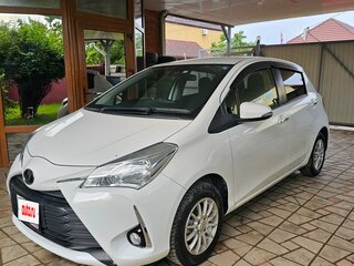 2019 Toyota Vitz III (XP130) Рестайлинг 2, белый, 1000000 рублей, вид 3