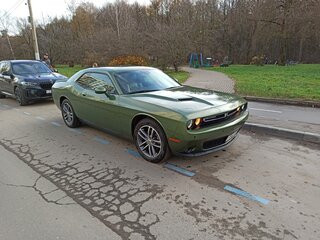2019 Dodge Challenger III Рестайлинг 2, зелёный, 4150000 рублей, вид 3