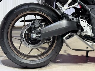 2024 Honda CB 650R, чёрный, 1220000 рублей, вид 5