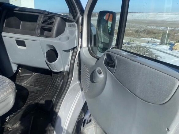 2008 Ford Transit, серебристый, 985000 рублей - вид 5