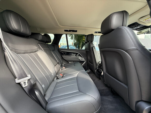 2026 Land Rover Range Rover P530 MHEV Long V, чёрный, 21390000 рублей - вид 12