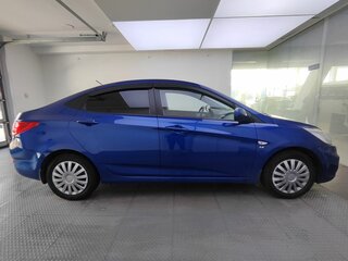 2013 Hyundai Solaris I, синий, 959000 рублей, вид 4