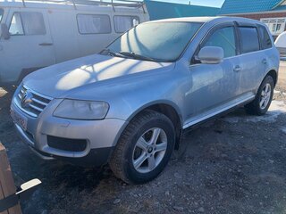 2005 Volkswagen Touareg I, серый, 600000 рублей, вид 1