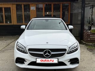 2018 Mercedes-Benz C-Класс 300 IV (W205) Рестайлинг, белый, 3600000 рублей, вид 3