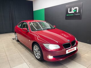 BMW 3 серии 320i V (E90/E91/E92/E93) Рестайлинг