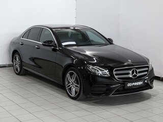 2019 Mercedes-Benz E-Класс 200 V (W213, S213, C238), чёрный, 3570000 рублей, вид 1