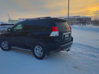 2012 Toyota Land Cruiser Prado 150 Series, чёрный, 2900000 рублей, вид 3