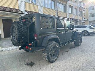 2011 Jeep Wrangler III (JK), чёрный, 2700000 рублей, вид 4