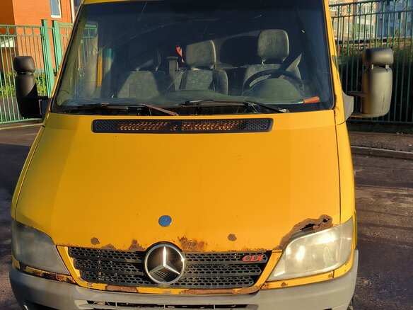 2006 Mercedes-Benz Sprinter, жёлтый, 400000 рублей - вид 2