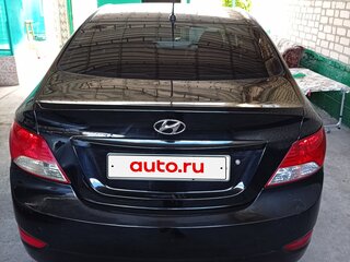 2013 Hyundai Solaris I, чёрный, 600000 рублей, вид 2