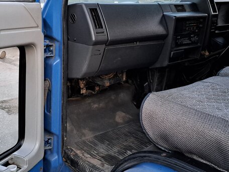1989 Isuzu Колесные экскаваторы, синий, 2300000 рублей, вид 2