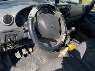 2011 Peugeot Partner II, белый, 460000 рублей, вид 5