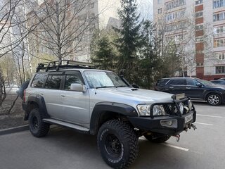 2005 Nissan Patrol V (Y61) Рестайлинг, серебристый, 3999999 рублей, вид 2